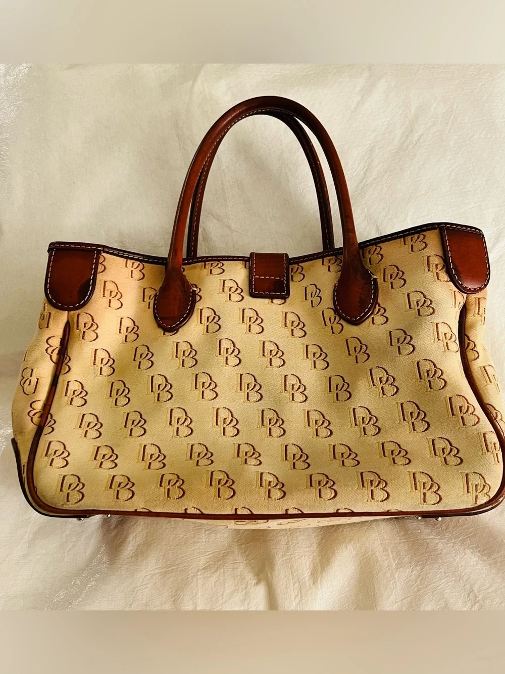 Dooney & Bourke Monogram Satchel Top Handle Turn Lock Zip Red Lining Refurbished